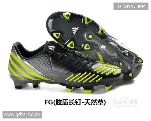 选择适合你的踢足球足球鞋提升比赛表现的最佳指南